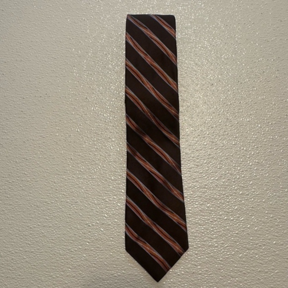 Robert Graham Multi-Color w/Stripes 100% Silk Tie - Made in U.S.A